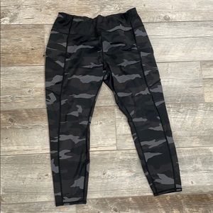 Women’s Athleta  athletic pants